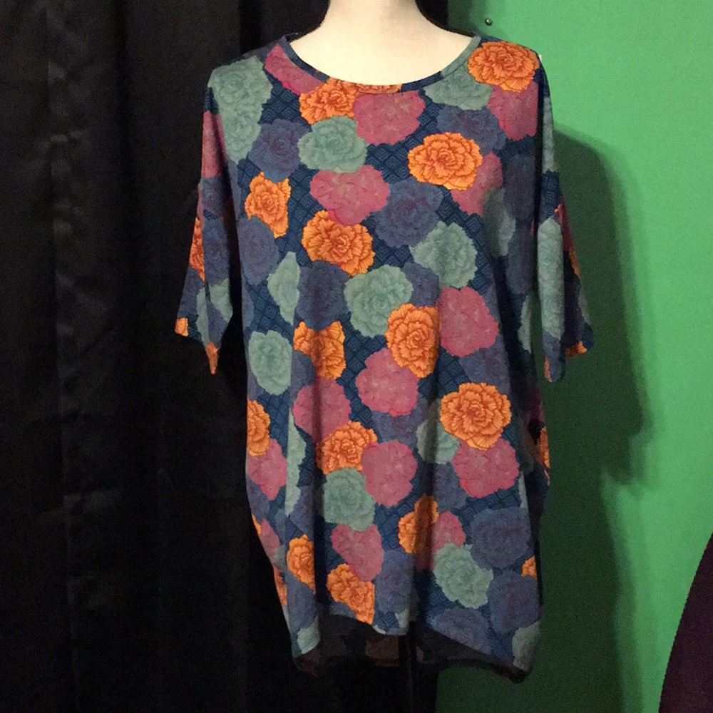 Lularoe Floral Irma Tunic
